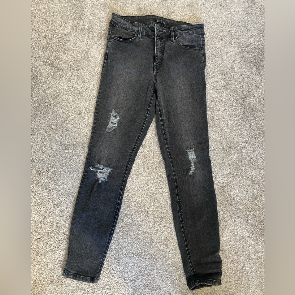 Level 99 Women's Distressed Black Jeans